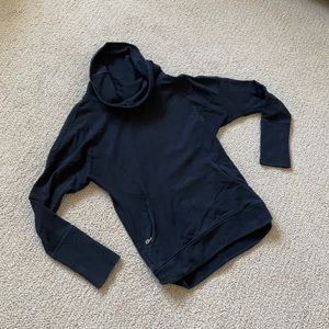 Lululemon Turtleneck Sweatshirt